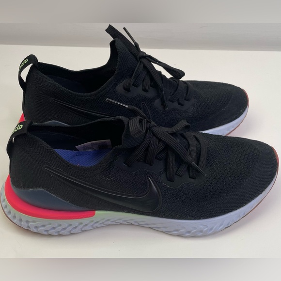 Nike Epic React Flyknit Running Shoes - Picture 2 of 4